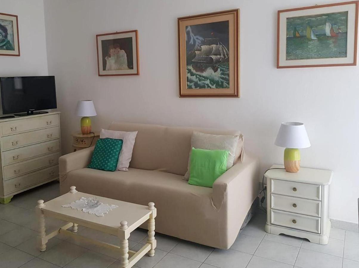 Chez Reny Terrazza Vista Mare Διαμέρισμα Μοντερόσο αλ Μάρε Εξωτερικό φωτογραφία